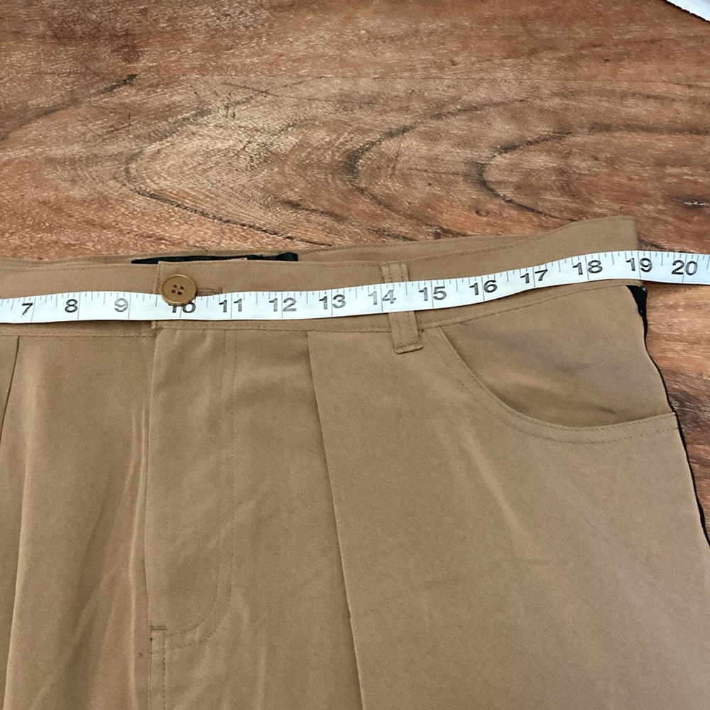 GABRIELLE UNION NEW YORK & COMPANY WOMEN PANTS
SIZE L
Beige with Black Striped - Picture 9 of 14